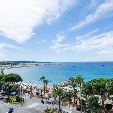 Palais Des Iles Yourhosthelper Cannes